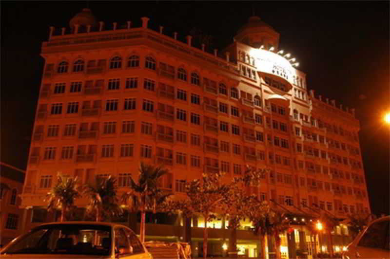 Grand Kampar Hotel Exterior foto
